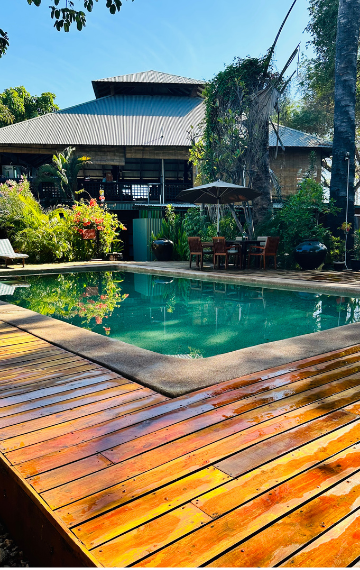 Pool deck with Sea Breeze Restaurant in the background